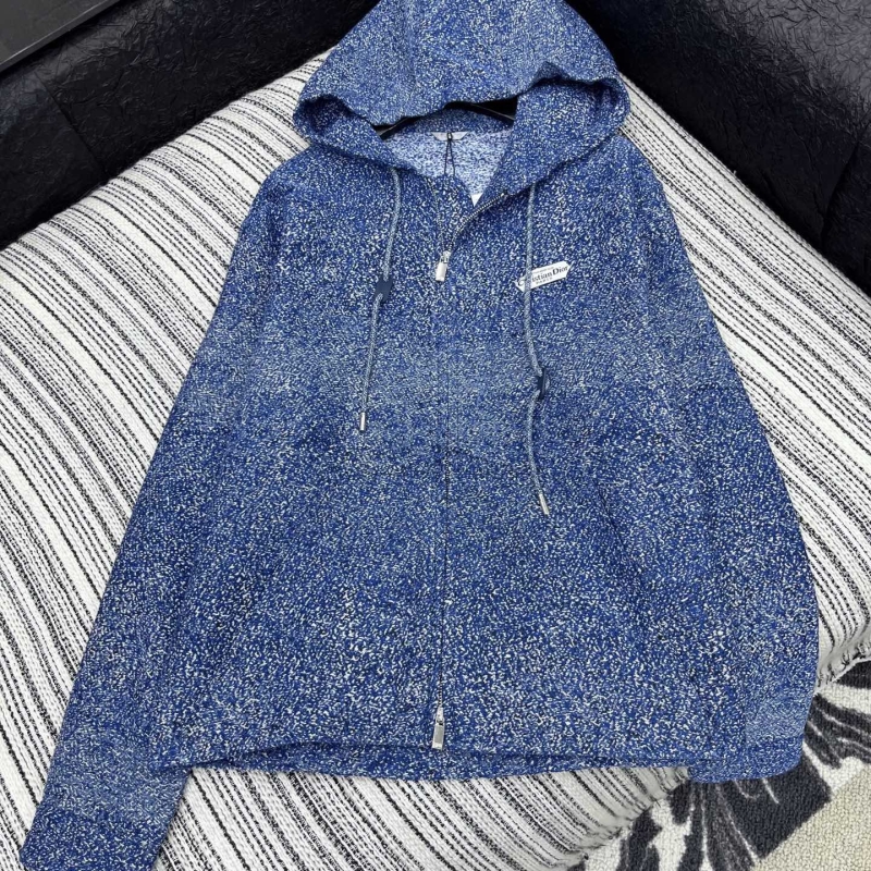 chr1st1an D10r outwear